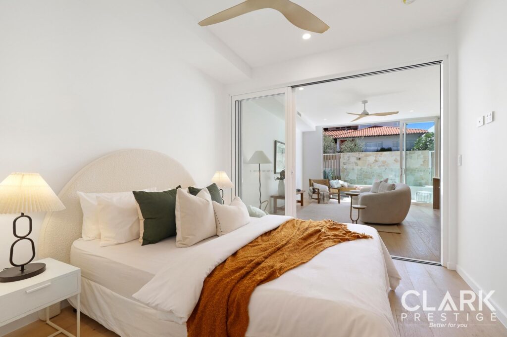 Ocean House 2/200 Hedges Avenue, MERMAID BEACH, QLD 4218