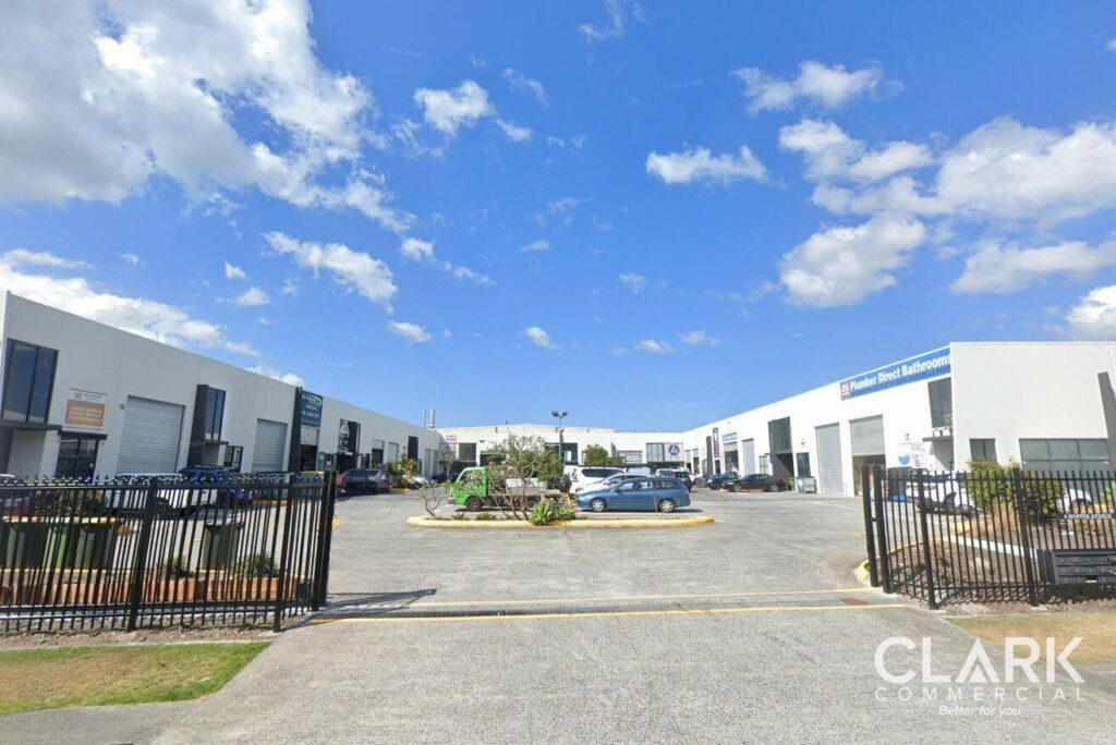 13/8 Hopper Avenue, ORMEAU, QLD 4208