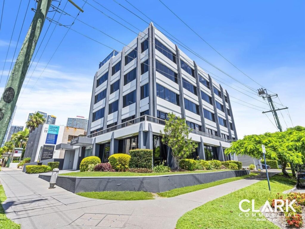 2/52 Davenport Street, SOUTHPORT, QLD 4215