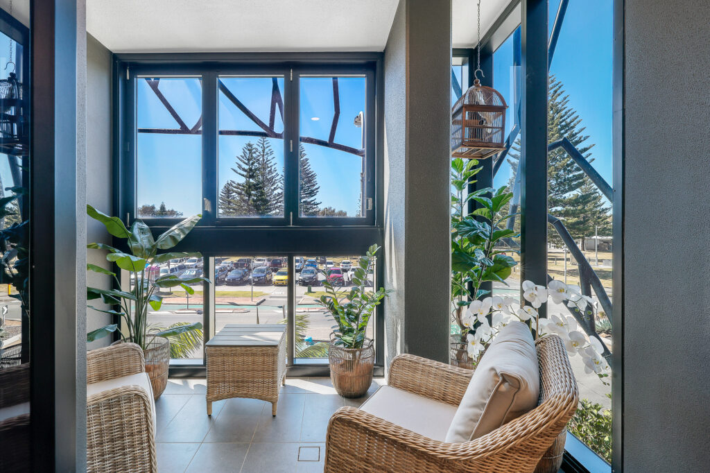 103/185 Old Burleigh Road, BROADBEACH, QLD 4218