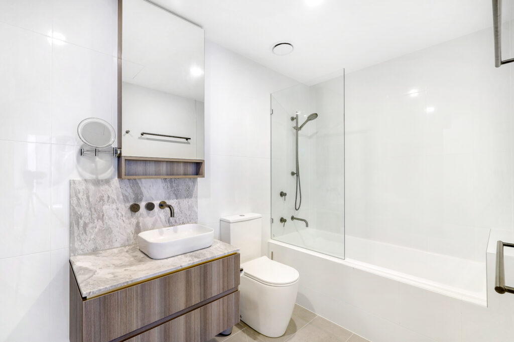 103/185 Old Burleigh Road, BROADBEACH, QLD 4218